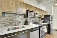 305 350 E 2ND AVENUE - thumbnail 7