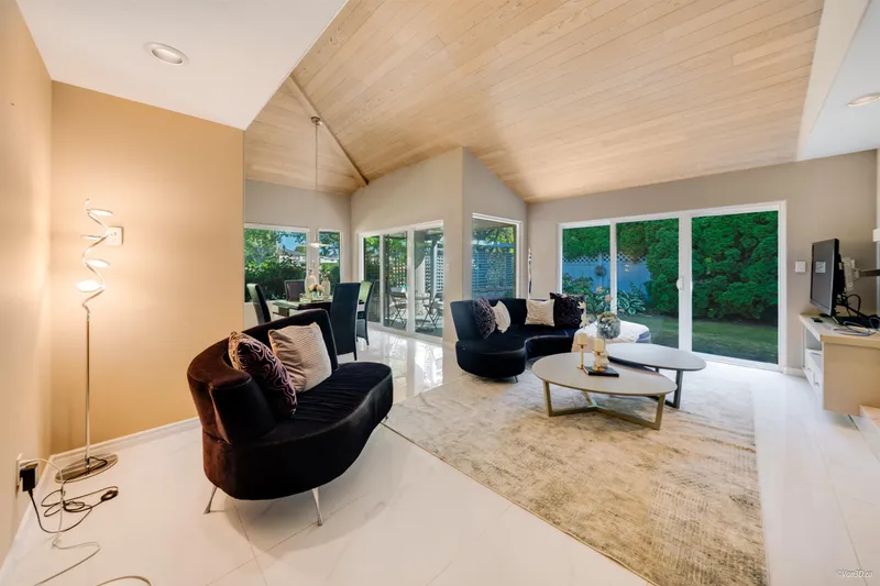 7215 FROBISHER DRIVE - photo 3 of 25