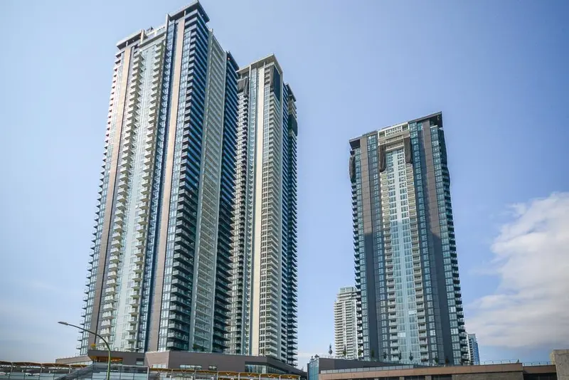 2404 4168 LOUGHEED HIGHWAY - photo 1 of 14