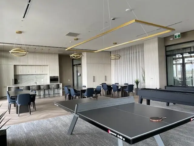 2404 4168 LOUGHEED HIGHWAY - photo 3 of 14