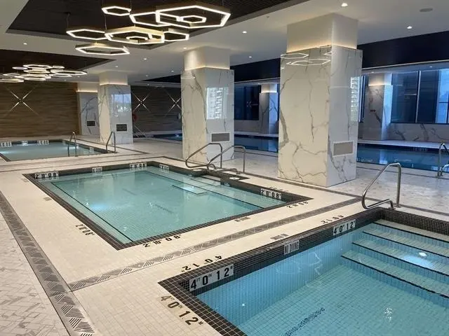 2404 4168 LOUGHEED HIGHWAY - photo 4 of 14