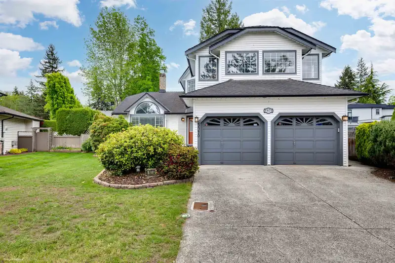 5970 SOUTHPARK GROVE - photo 2 of 26
