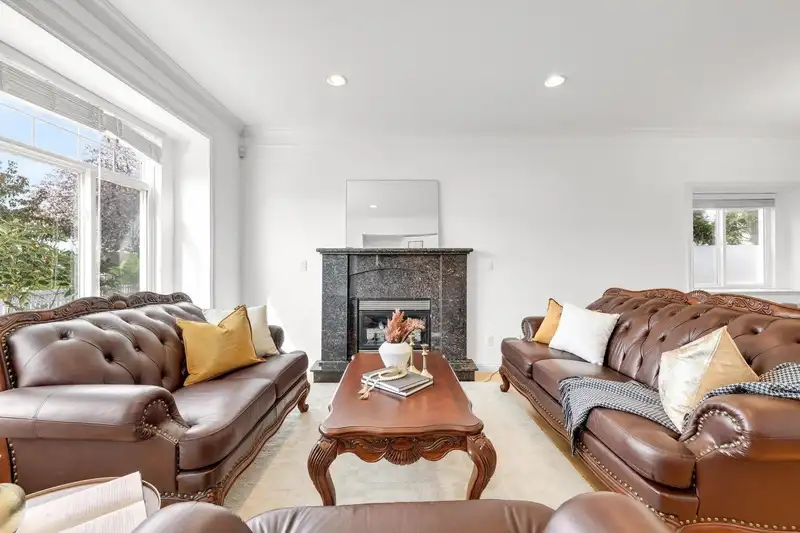 6591 WINCH STREET - photo 4 of 40