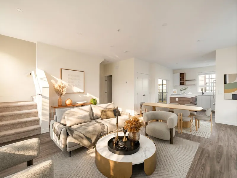 38 20150 81 AVENUE - photo 2 of 25