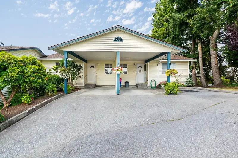 2 11464 FISHER STREET - photo 3 of 40
