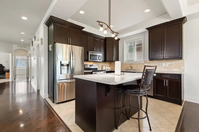 9609 ST. DAVID STREET - photo 3 of 40