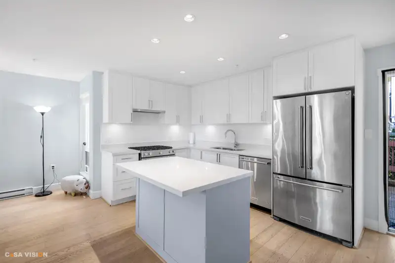 4762 48B STREET - photo 3 of 24