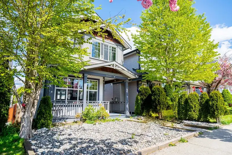 24347 102 AVENUE - photo 3 of 37