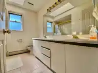 469 W 40 AVENUE - thumbnail 19