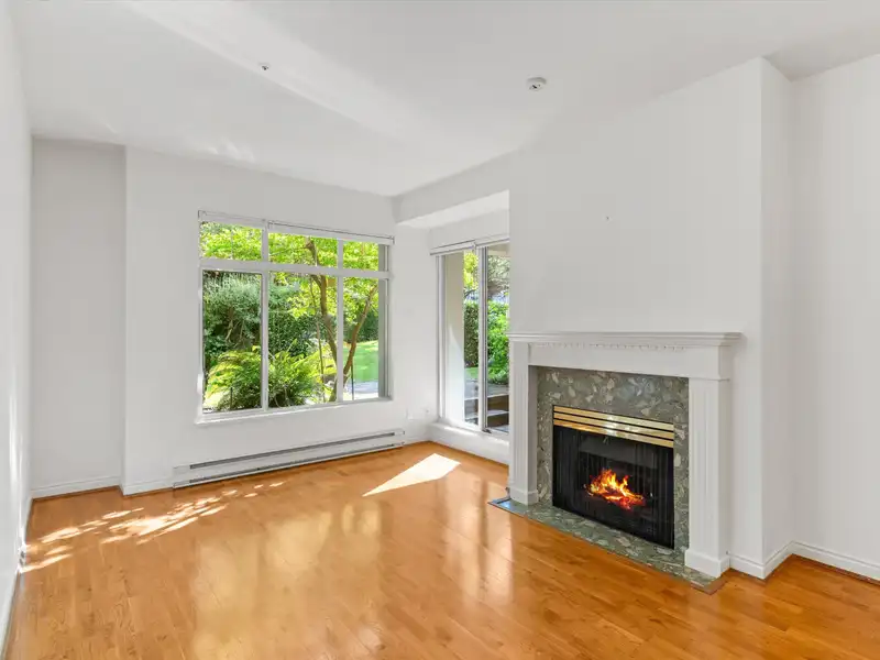 104 5735 HAMPTON PLACE - photo 2 of 26