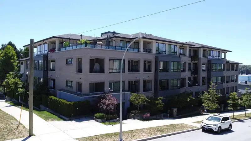 210 1306 FIFTH AVENUE - photo 1 of 31