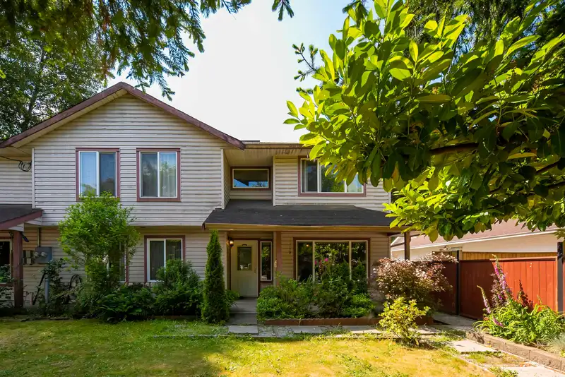 21120 DEWDNEY TRUNK ROAD - photo 2 of 37