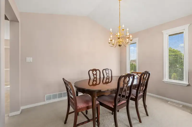 8262 WHARTON PLACE - photo 4 of 40