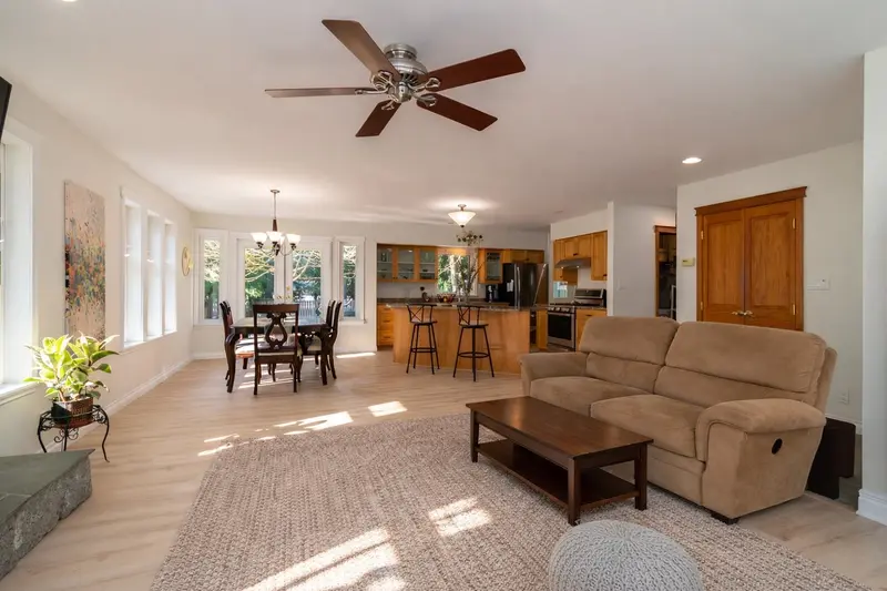 40409 PERTH DRIVE - photo 4 of 25