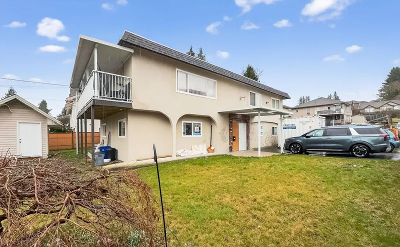 32891 BAKERVIEW AVENUE - photo 2 of 21