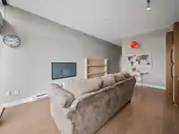 301 4372 FRASER STREET - thumbnail 5