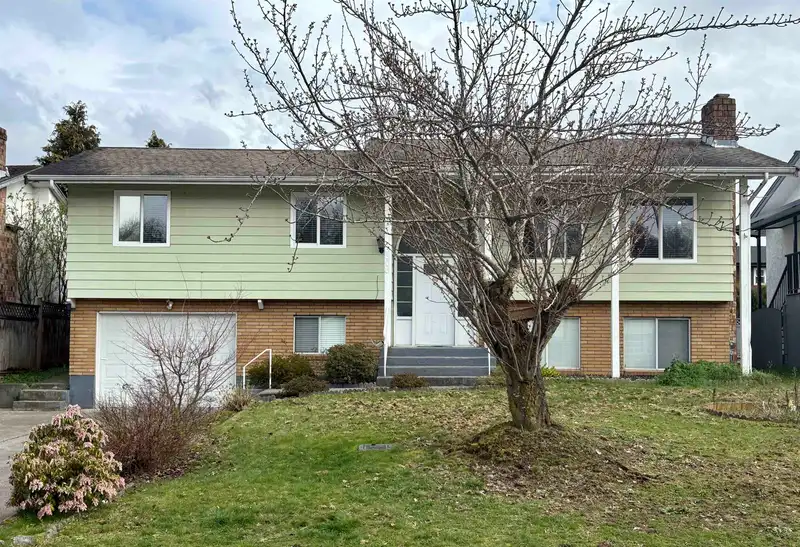3306 DENMAN STREET - photo 1 of 10