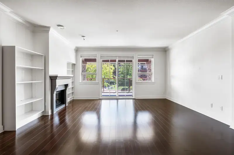 206 16455 64 AVENUE - photo 4 of 39