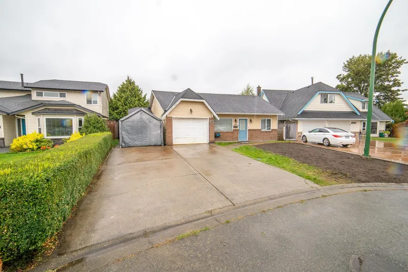 5346 HAZEL COURT - photo 2 of 23