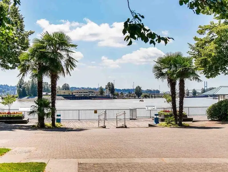 103 3 K DE K COURT - photo 1 of 36