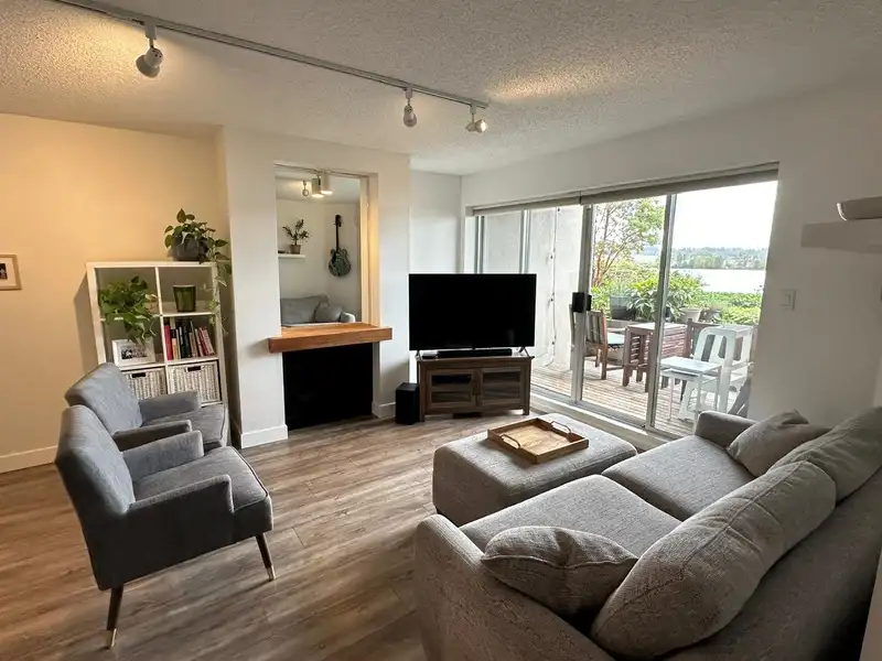 103 3 K DE K COURT - photo 3 of 36