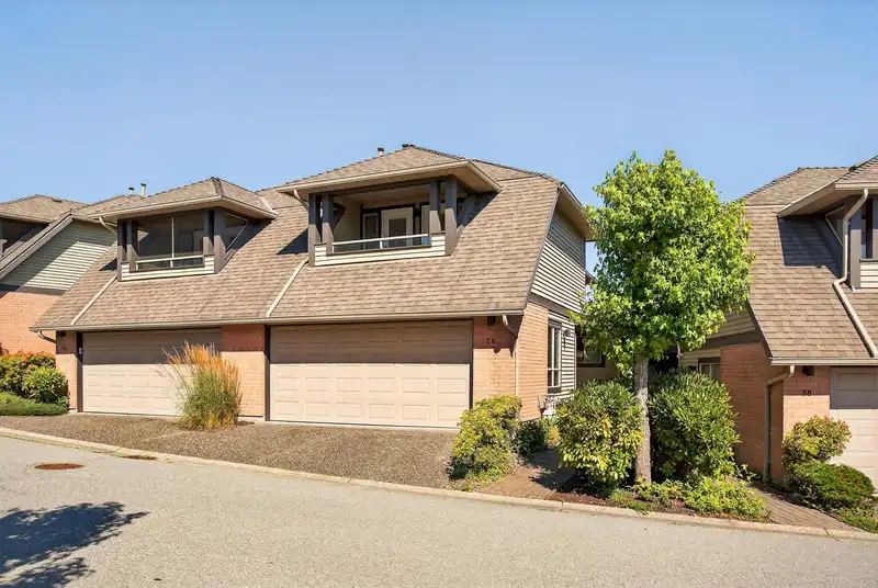 24 1207 CONFEDERATION DRIVE - photo 1 of 27