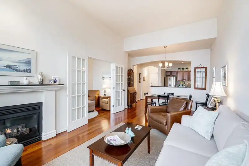 402 2175 SALAL DRIVE - photo 1 of 38
