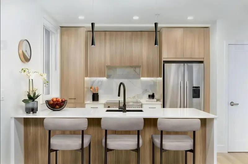 312 34375 GLADYS AVENUE - photo 4 of 7