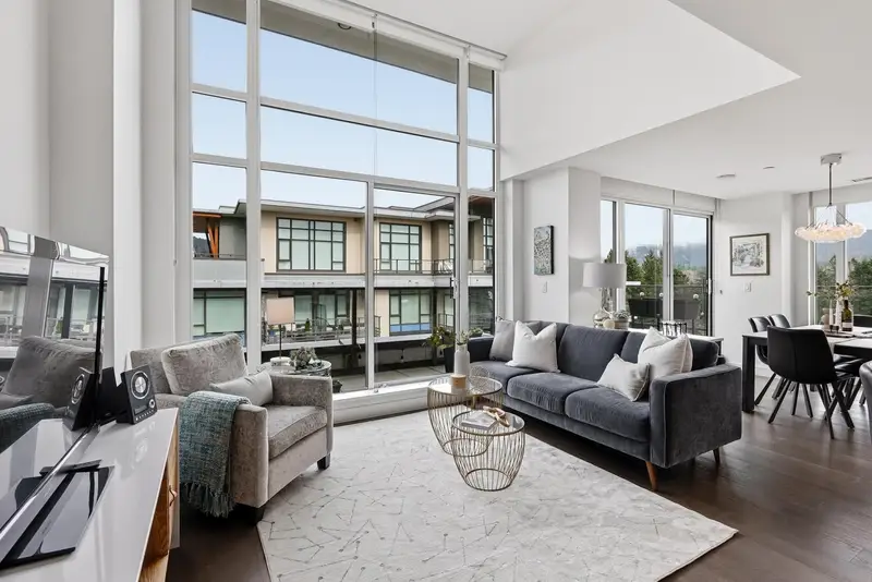 505 2738 LIBRARY LANE - photo 1 of 25