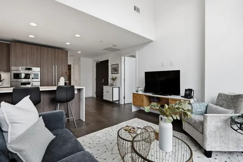 505 2738 LIBRARY LANE - photo 3 of 25