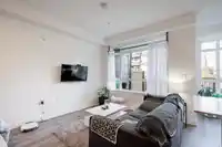105 22575 BROWN AVENUE - thumbnail 3