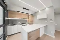 105 2378 ALPHA AVENUE - thumbnail 4