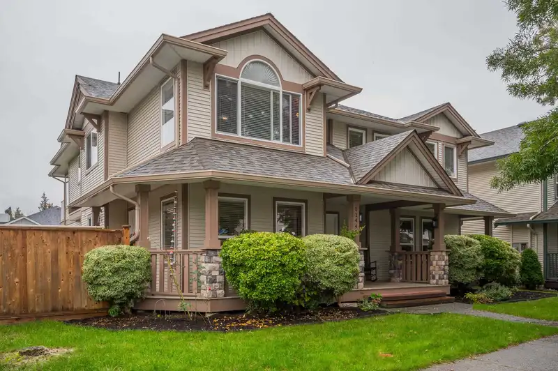 11442 236A STREET - photo 1 of 40