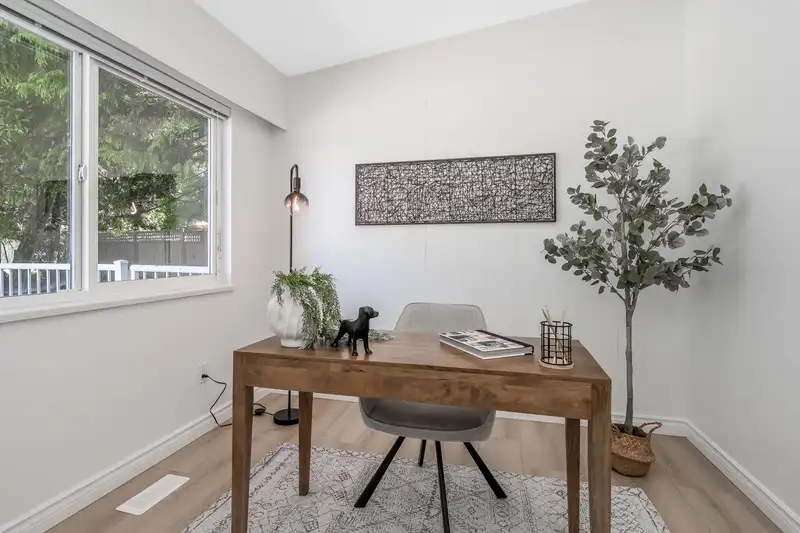 11291 REGAL DRIVE - photo 4 of 40