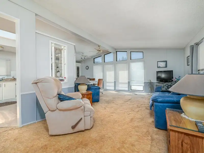 9 8670 156 STREET - photo 3 of 23
