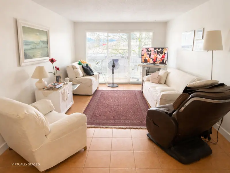 305 620 EIGHT AVENUE - photo 2 of 19