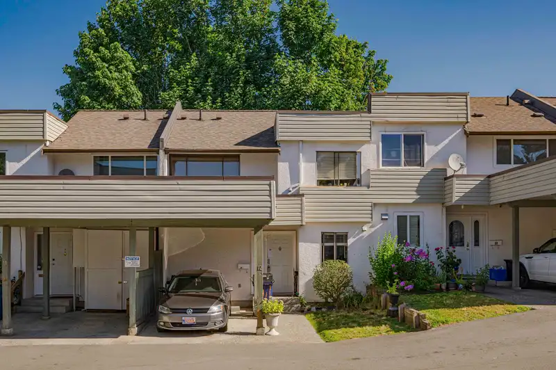 12 2830 W BOURQUIN CRESCENT - photo 2 of 32