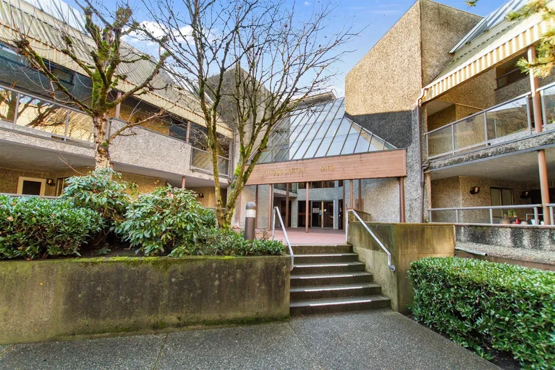 219 8460 ACKROYD ROAD - photo 1 of 20