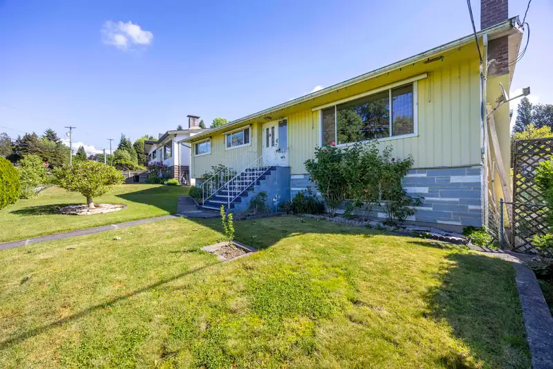 2336 KENSINGTON AVENUE - photo 2 of 28