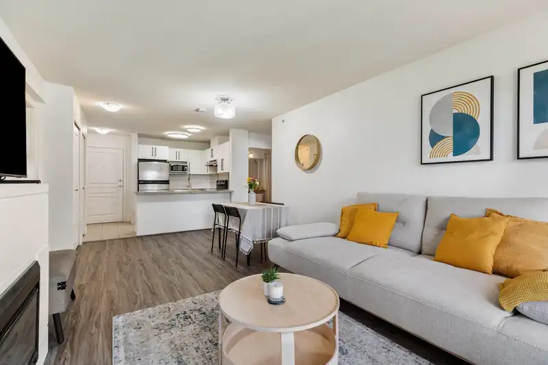 408 2088 BETA AVENUE - photo 4 of 30