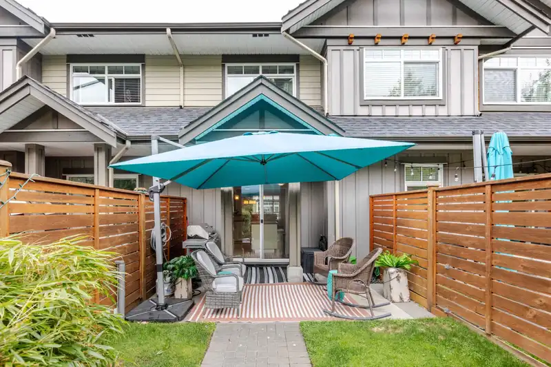 96 2979 156 STREET - photo 3 of 34
