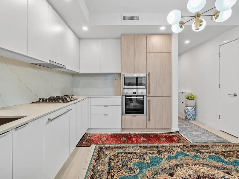 1503 537 COTTONWOOD AVENUE - photo 2 of 25