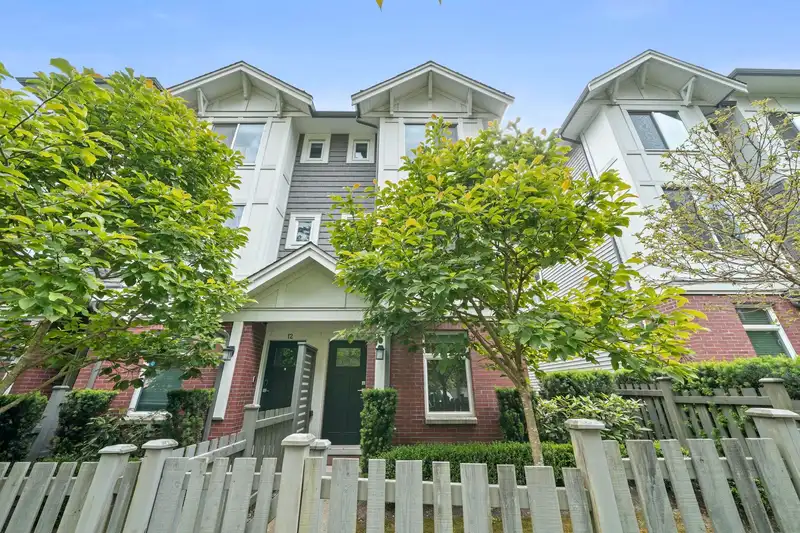 11 9718 161A STREET - photo 2 of 39