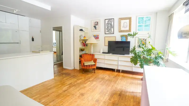 313 1445 MARPOLE AVENUE - photo 1 of 15