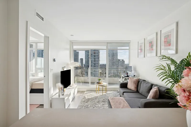 1604 13318 104 STREET - photo 3 of 20