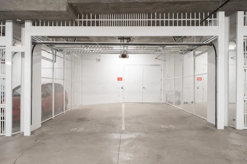 228 650 E 2ND STREET - photo 2 of 25