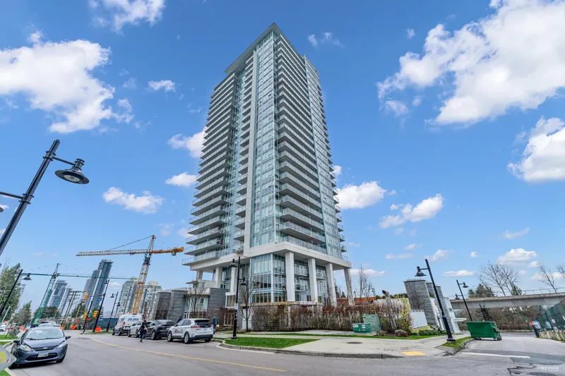 2809 652 WHITING WAY - photo 1 of 25