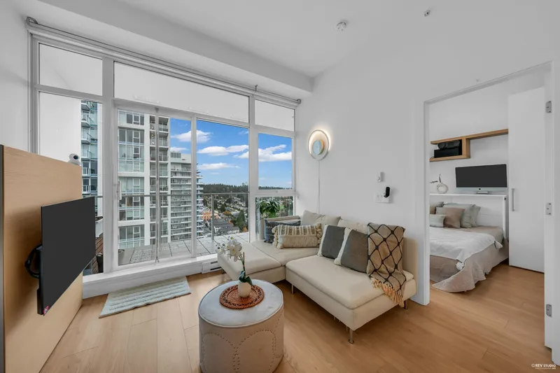 2809 652 WHITING WAY - photo 2 of 25