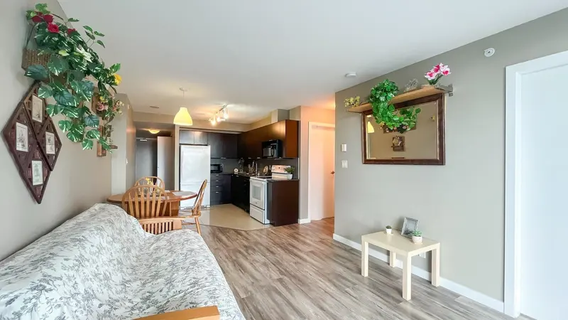 1207 13618 100 AVENUE - photo 4 of 24