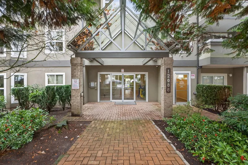 214 12088 66 AVENUE STREET - photo 2 of 20